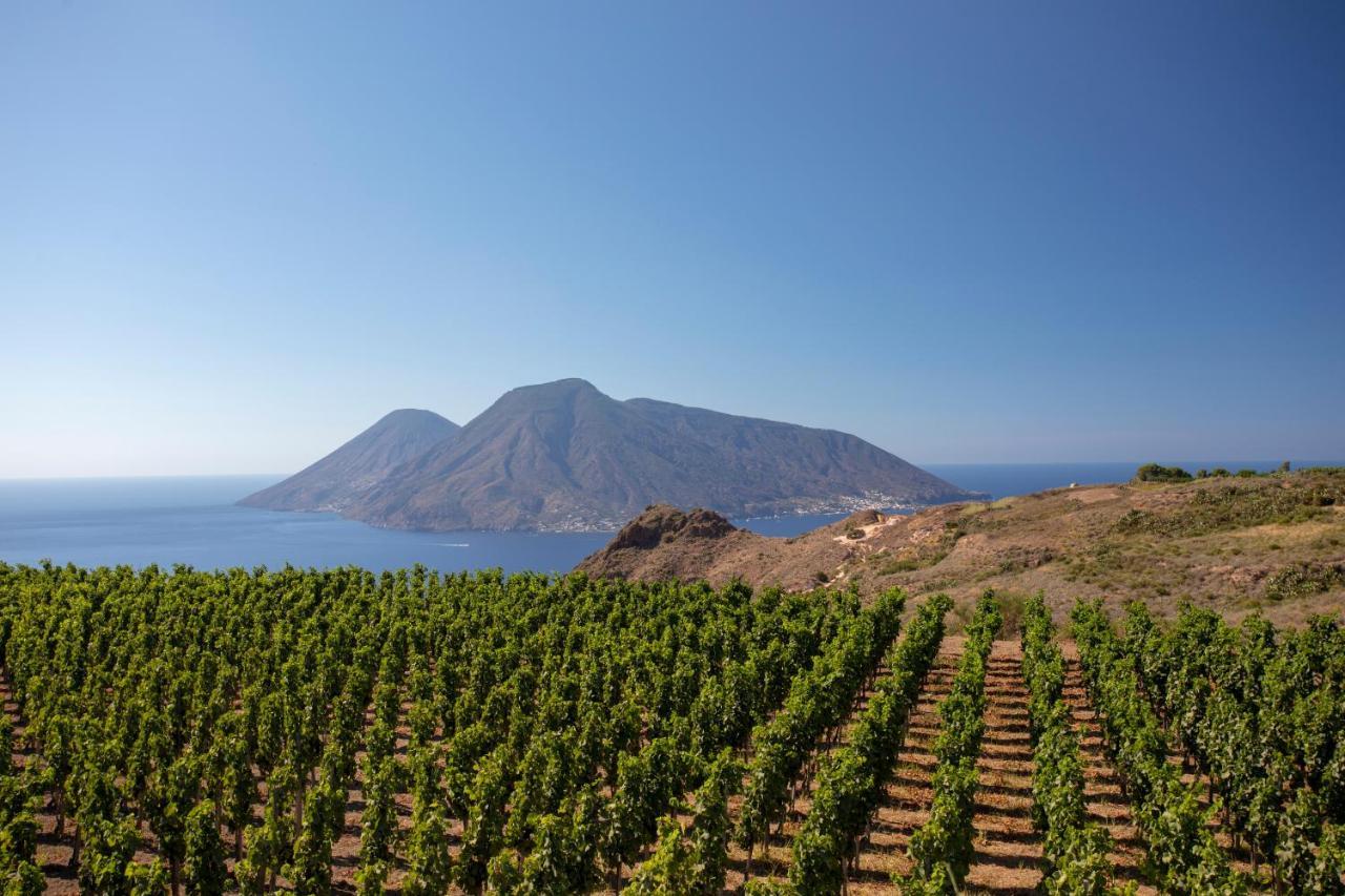Tenuta Di Castellaro Winery & Resort ลีปารี ภายนอก รูปภาพ