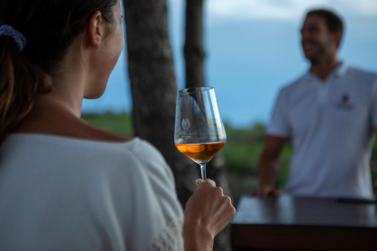 Tenuta Di Castellaro Winery & Resort ลีปารี ภายนอก รูปภาพ