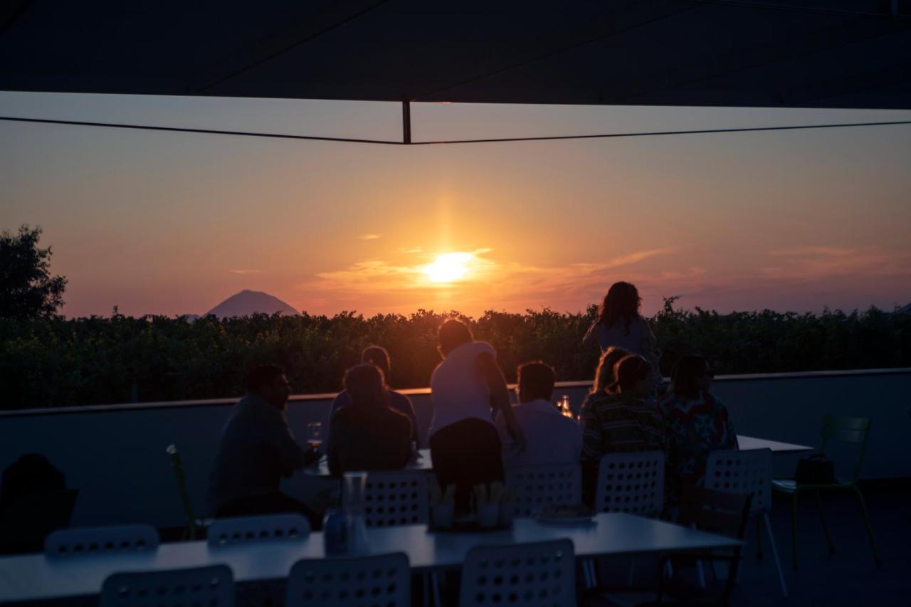 Tenuta Di Castellaro Winery & Resort ลีปารี ภายนอก รูปภาพ